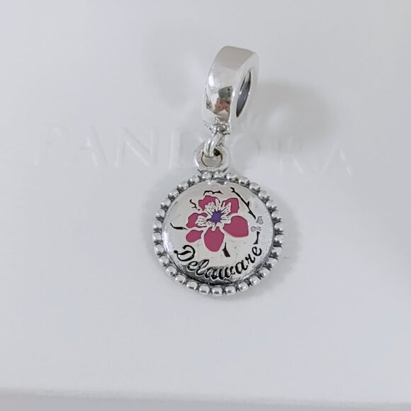 Pandora Delaware State Flower Exclusive Dangle Charm with box - Picture 3 of 6
